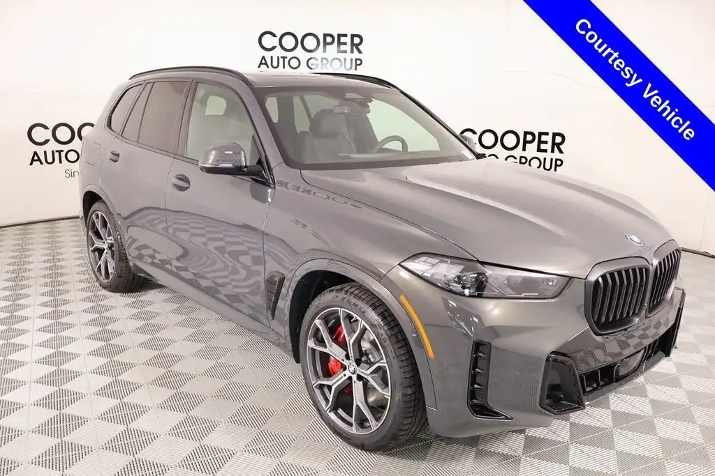 2026 BMW X5 xDrive50e's photo
