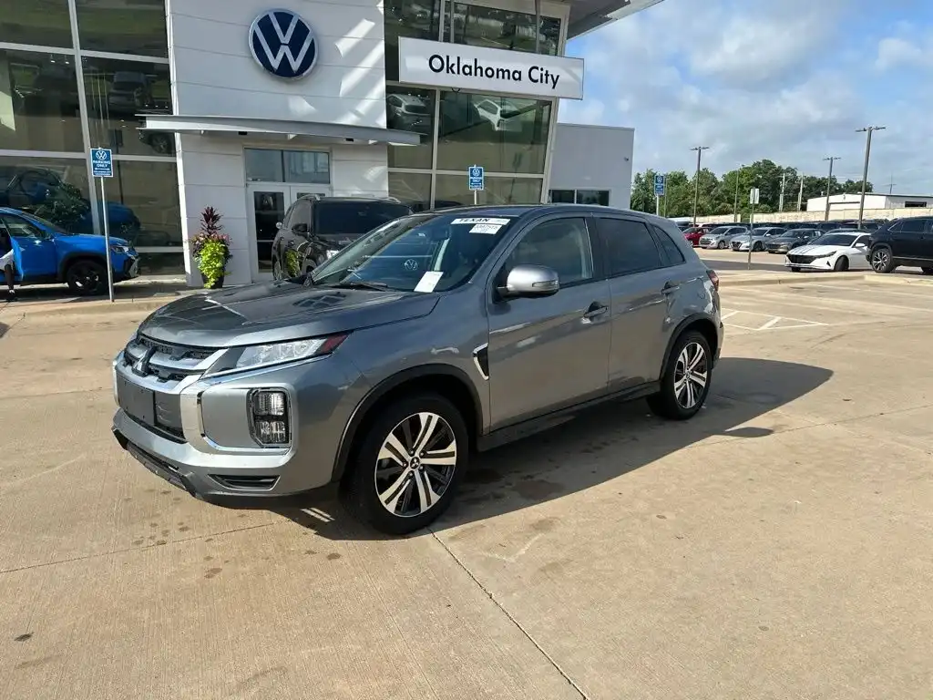 2025 Mitsubishi Outlander Sport 2.0 SE AWC CVT's photo