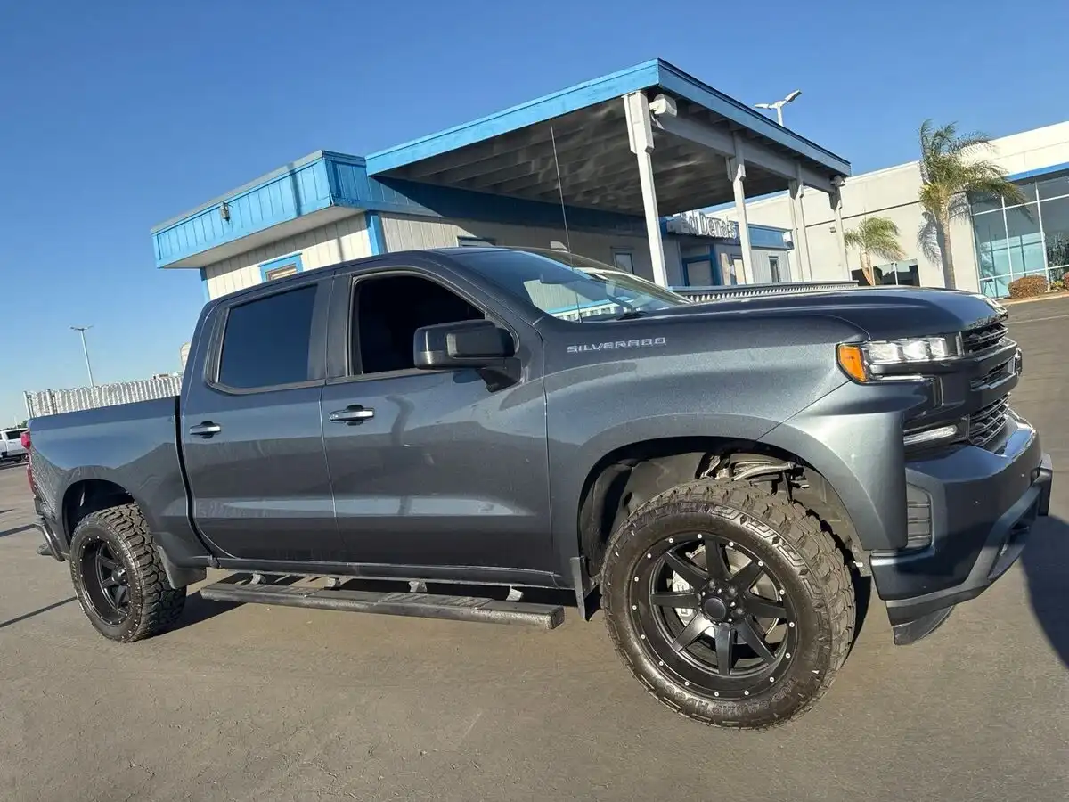 2021 Chevrolet Silverado 1500 RST Crew Cab Short Box's photo
