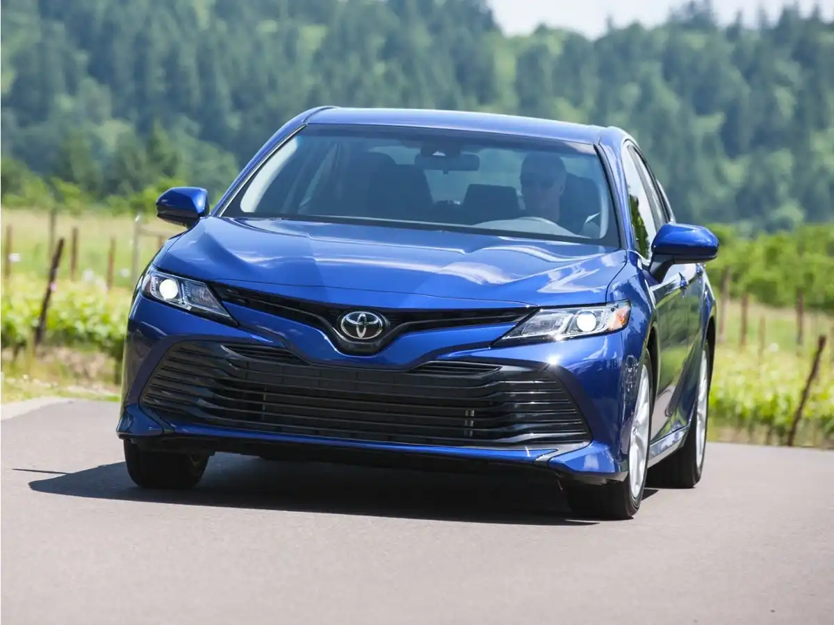 2019 Toyota Camry 3.5 Auto V6 XSE's photo