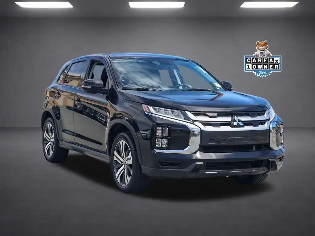 2024 Mitsubishi Outlander Sport 2.0 SE AWC CVT's photo