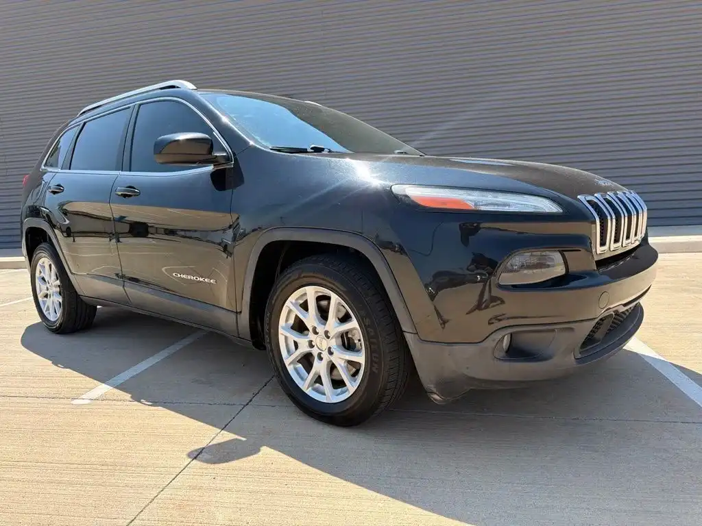 2014 Jeep Cherokee Latitude's photo