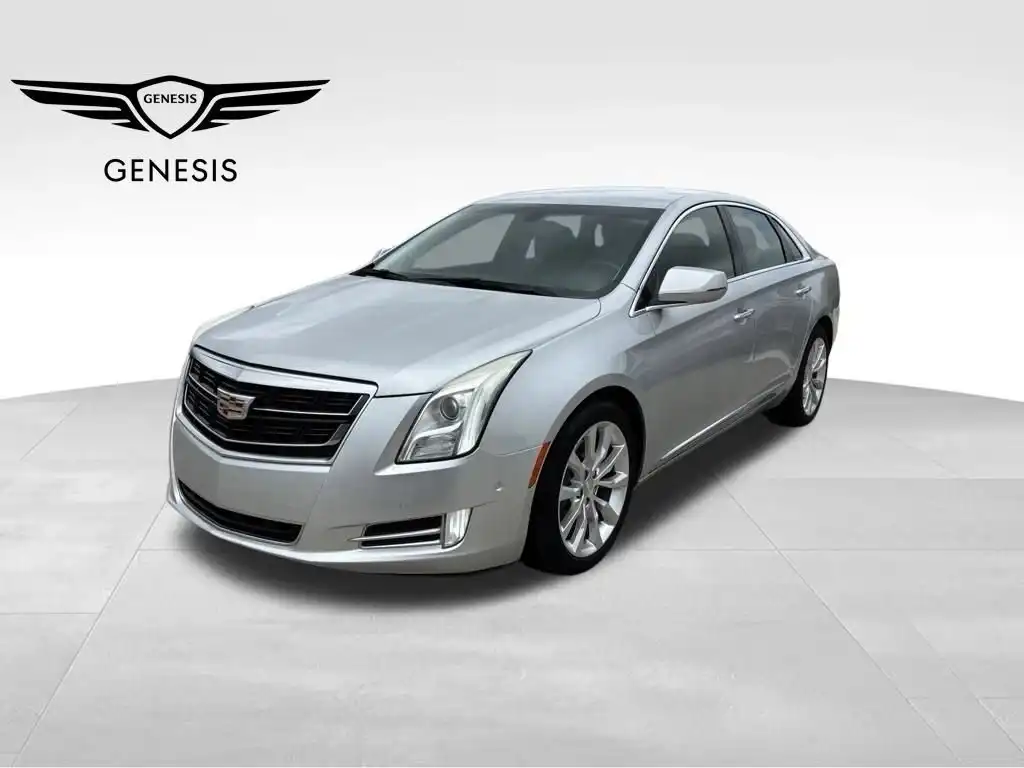 2016 Cadillac XTS 3.6L FWD Luxury Collection's photo