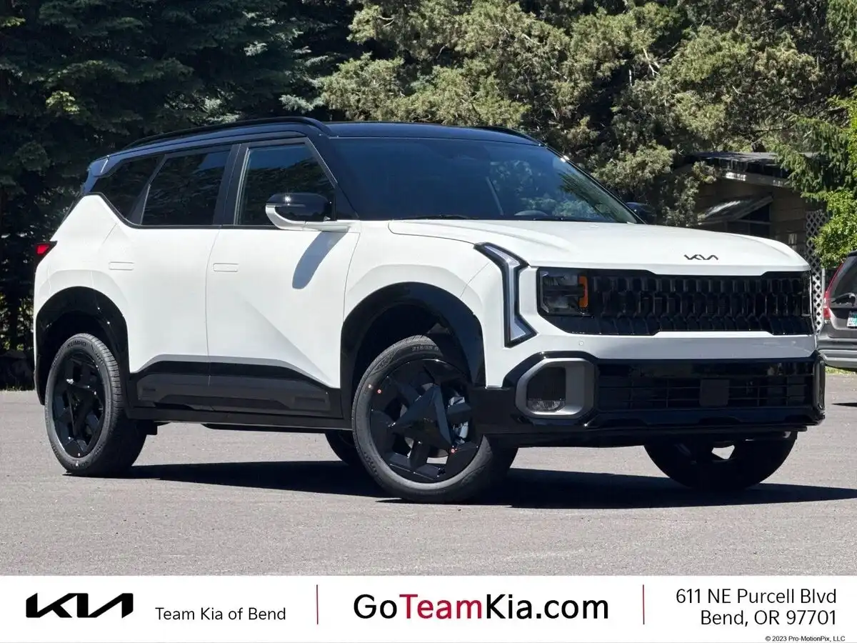 2027 Kia Seltos X-Line S AWD's photo