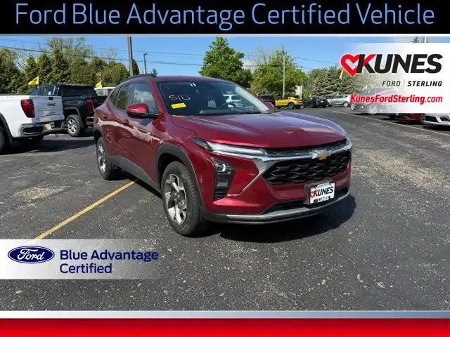 2025 Chevrolet Trax LT's photo