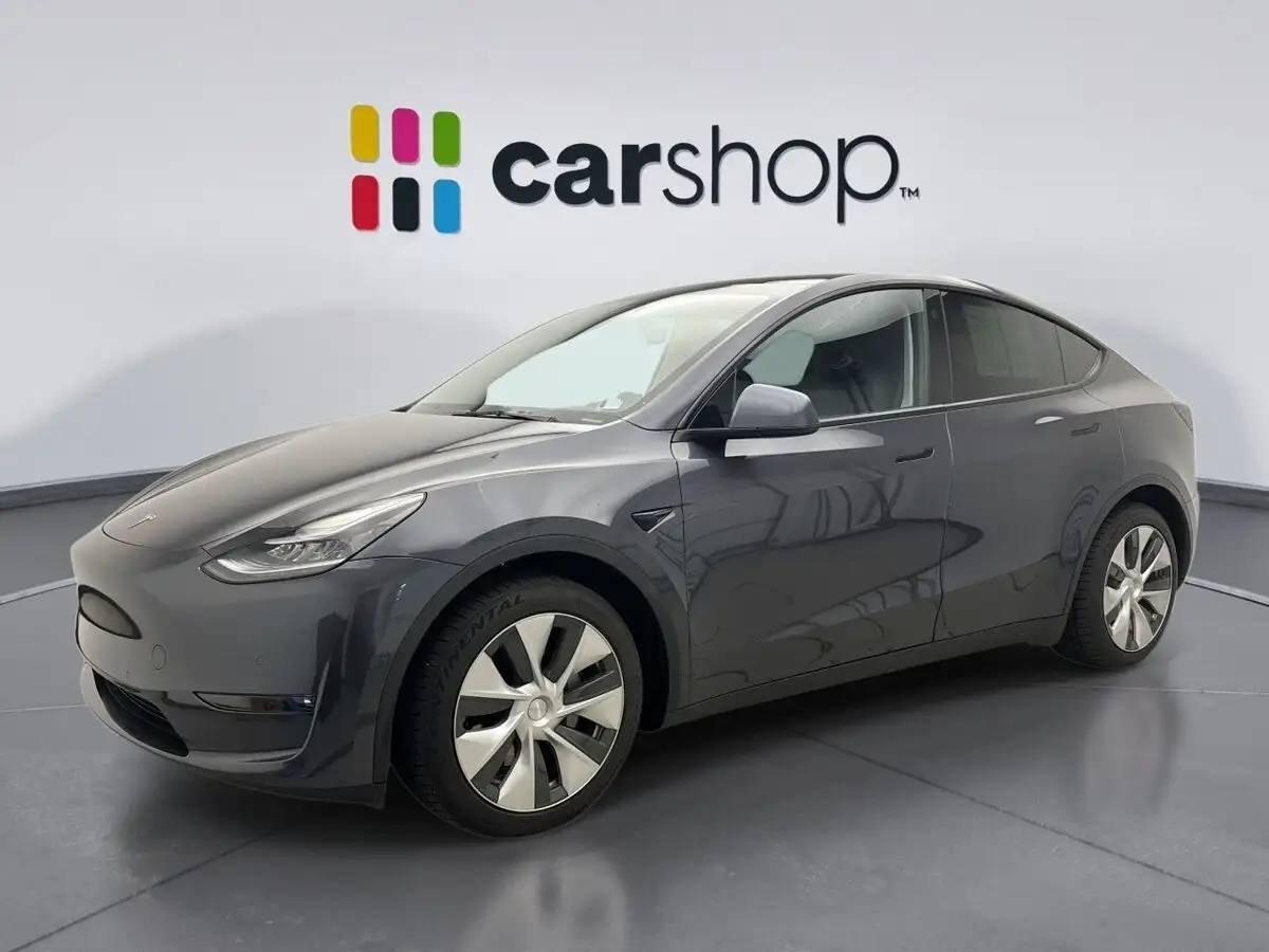 2021 Tesla Model Y Long Range Dual Motor All-Wheel Drive's photo