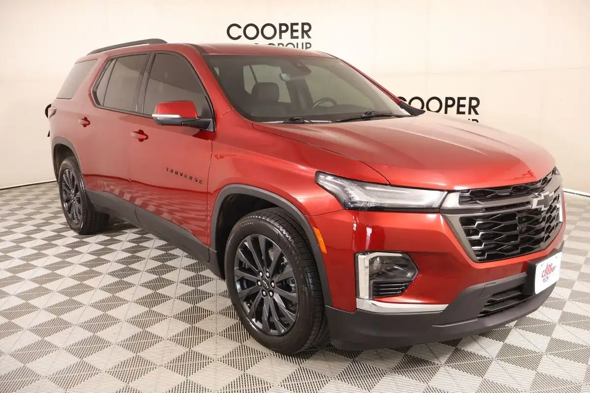 2023 Chevrolet Traverse RS AWD's photo