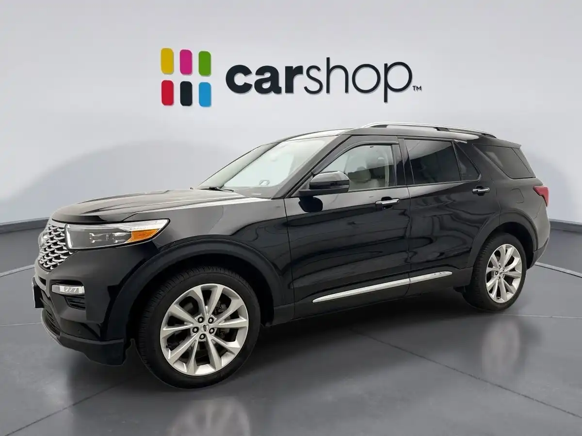 2024 Ford Explorer Platinum 4WD's photo