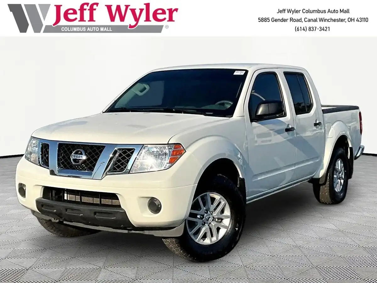 2021 Nissan Frontier SV Crew Cab 4WD SWB's photo