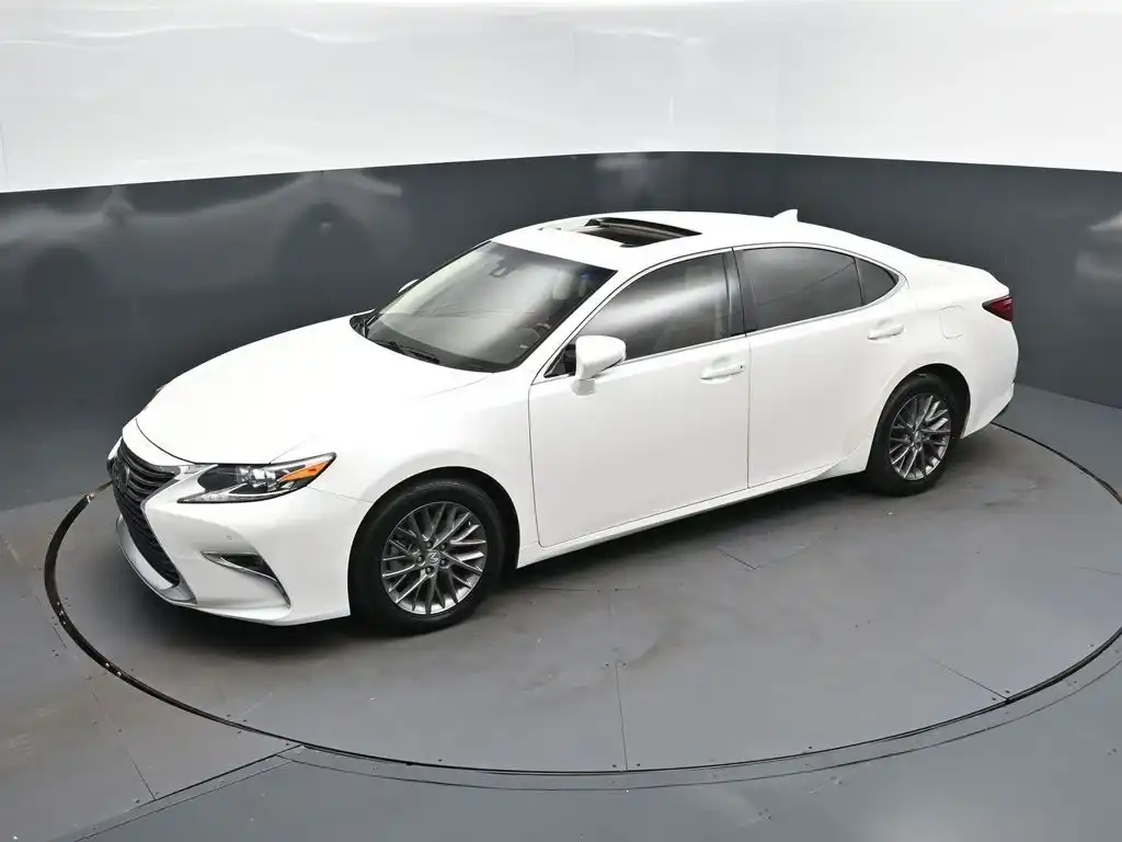 2018 Lexus ES 350 ES 350's photo
