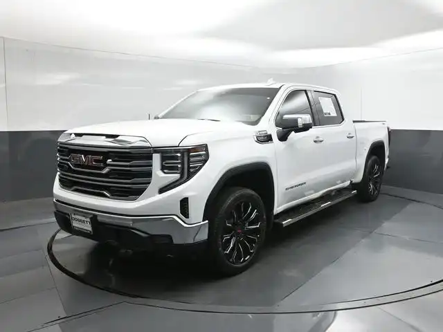 2023 GMC Sierra 4WD Crew Cab Short Box SLT's photo