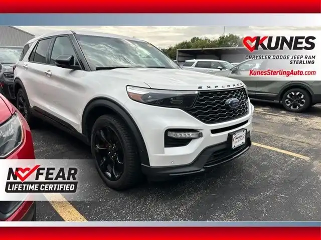 2021 Ford Explorer ST 4WD's photo