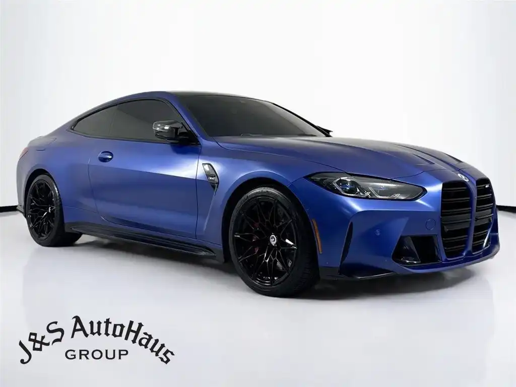 2023 BMW M4 Base's photo