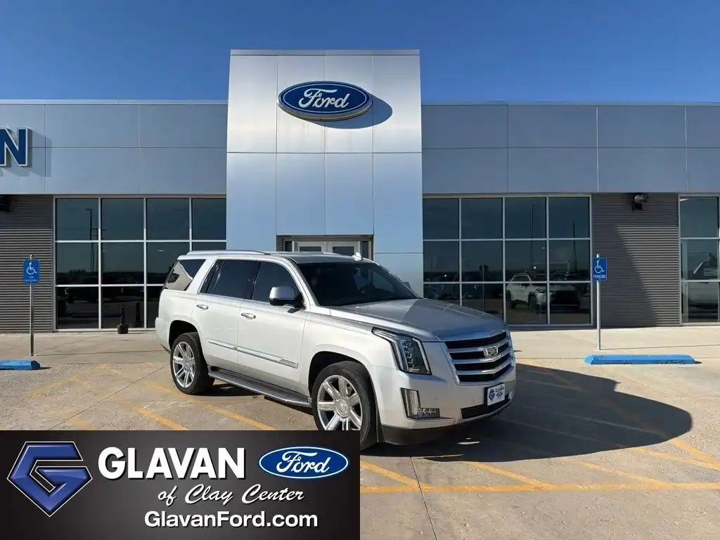 2015 Cadillac Escalade 2WD Luxury's photo