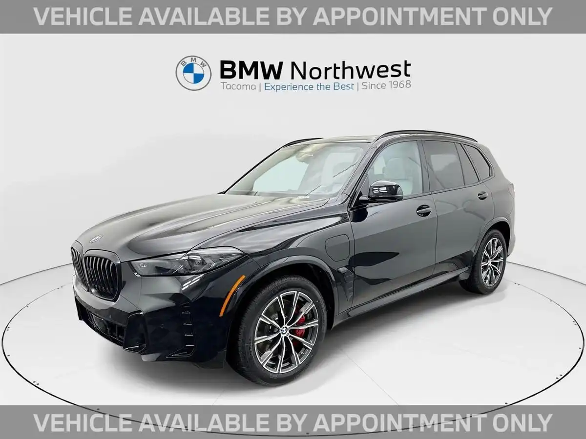 2026 BMW X5 xDrive50e's photo