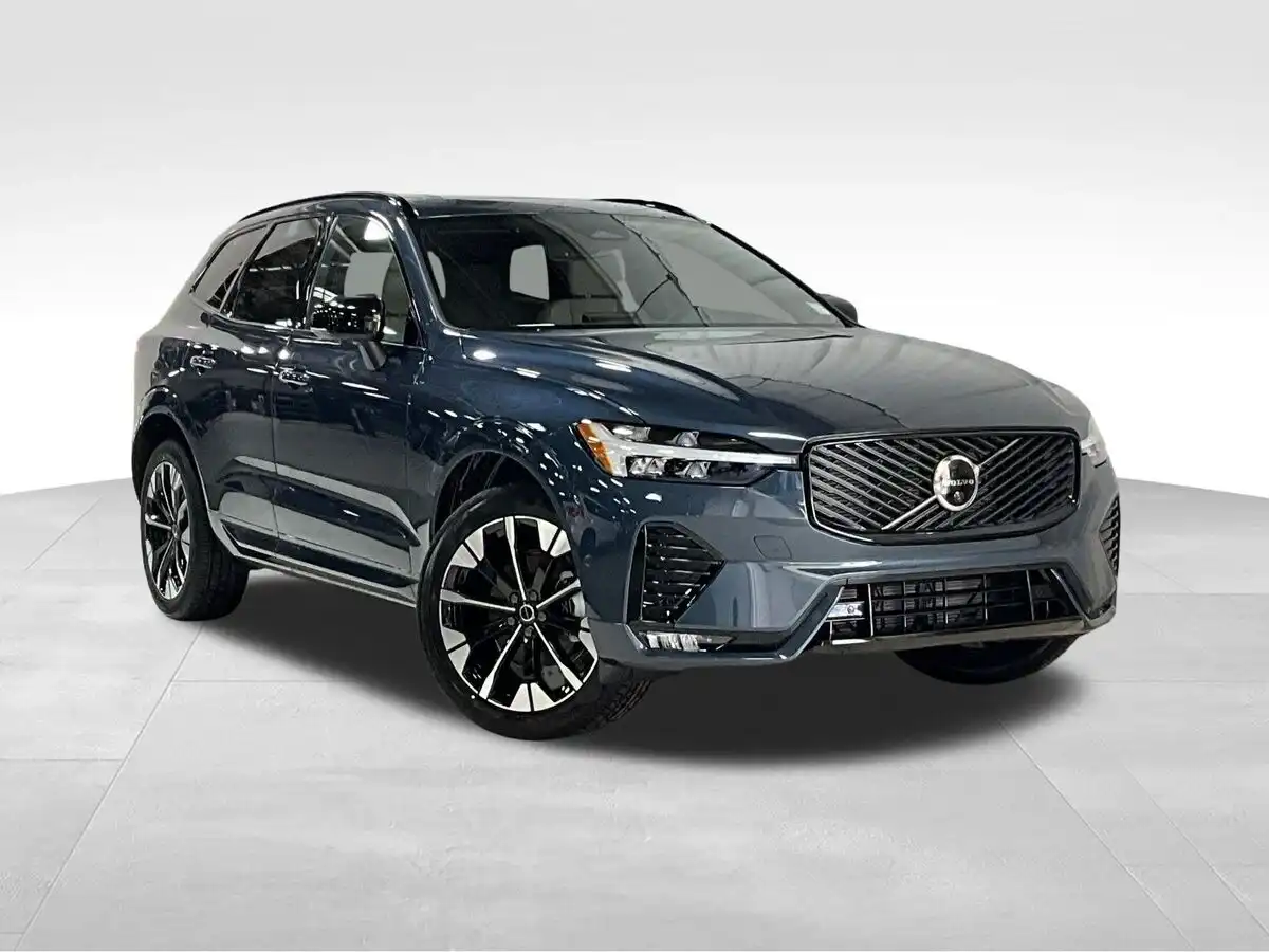 2026 Volvo XC60 B5 Plus Dark AWD's photo