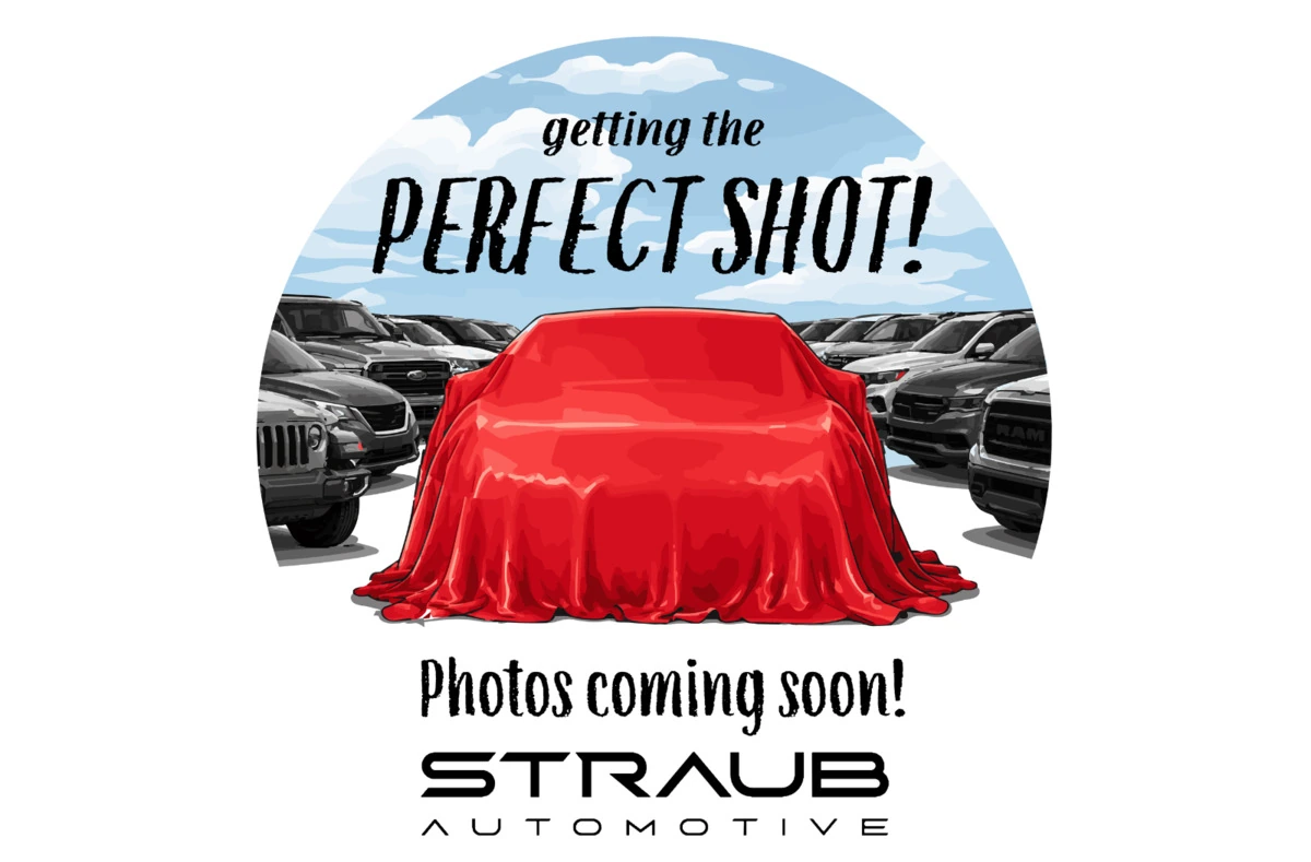 2019 Chrysler Pacifica Limited's photo