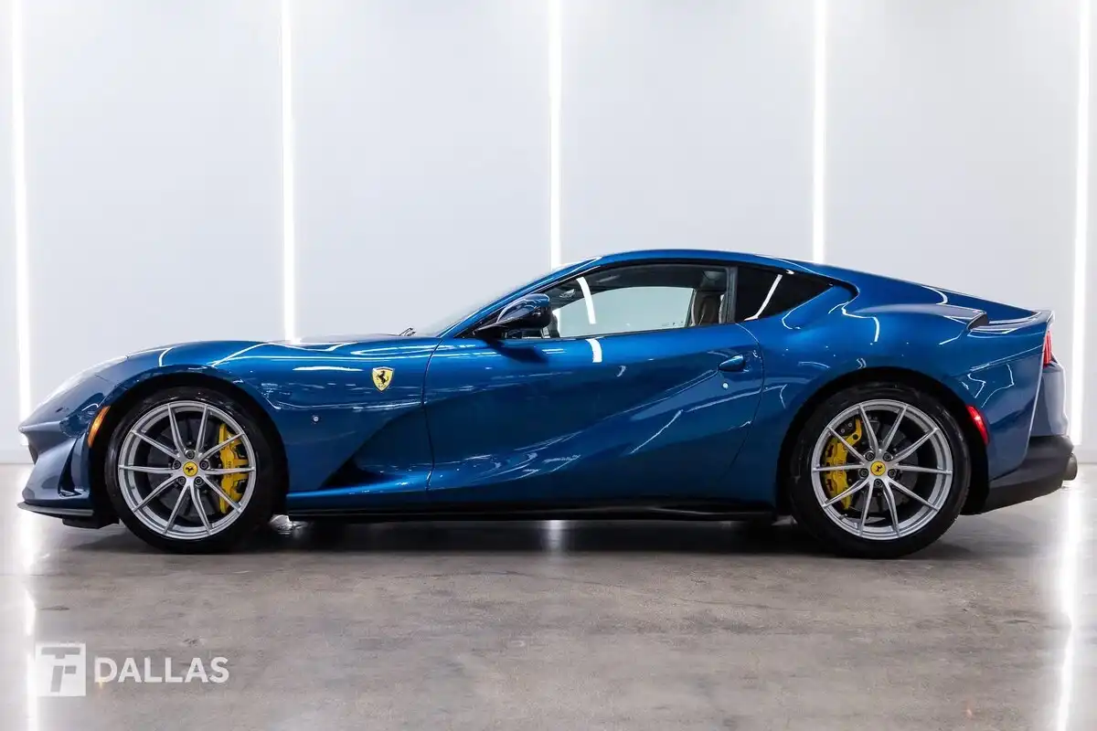 2018 Ferrari 812 Base's photo