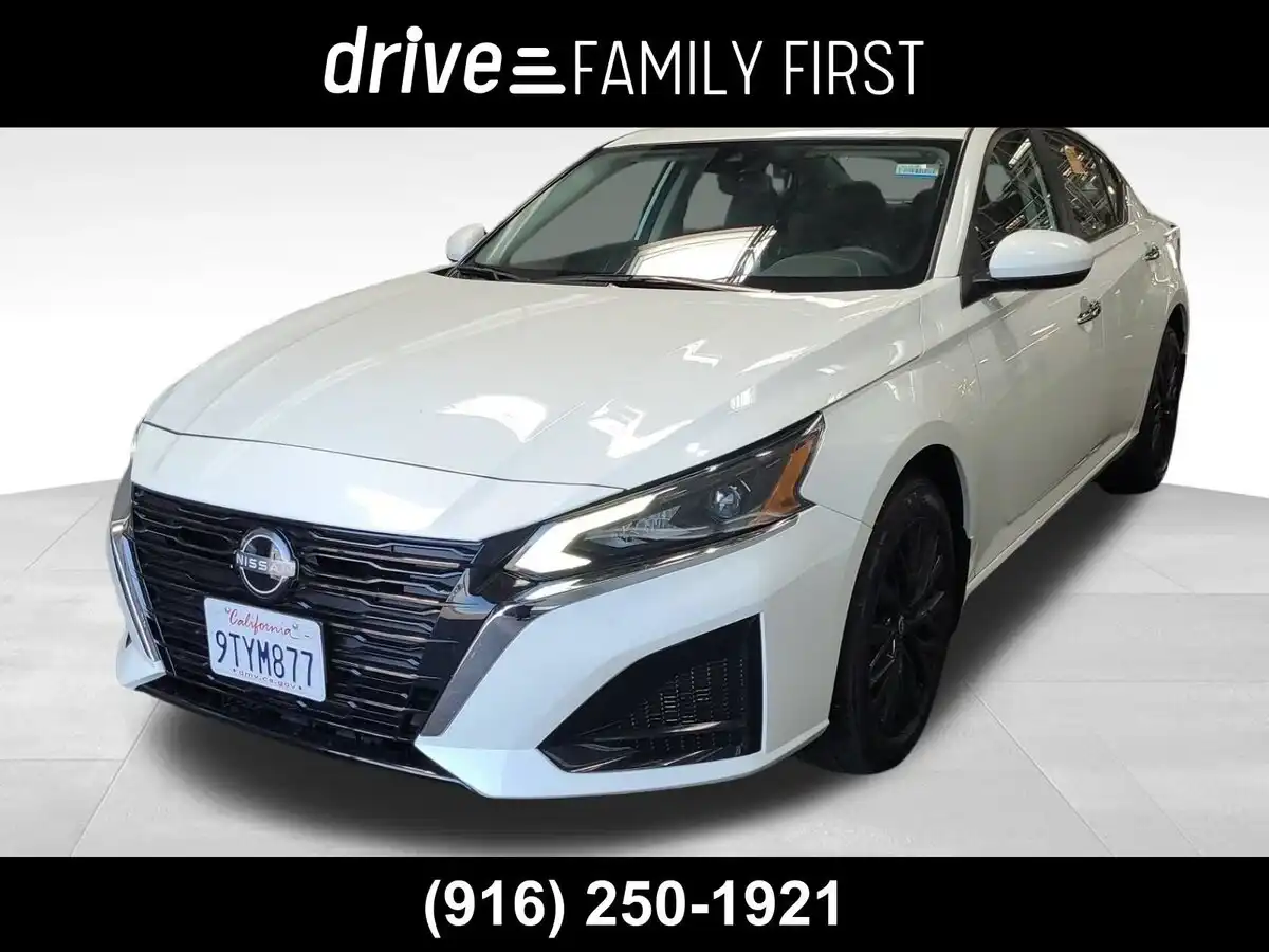 2025 Nissan Altima 2.5 SV AWD's photo
