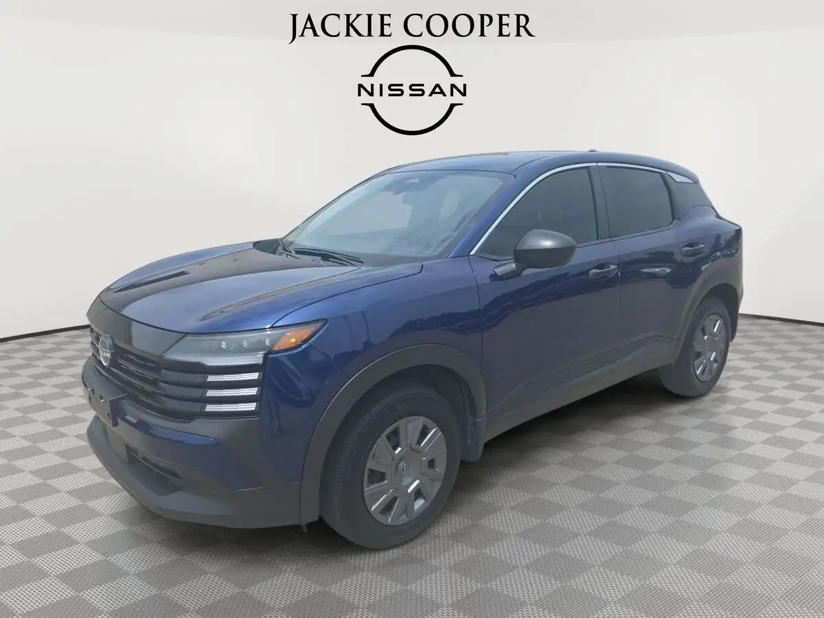2025 Nissan Kicks 2.0 S's photo