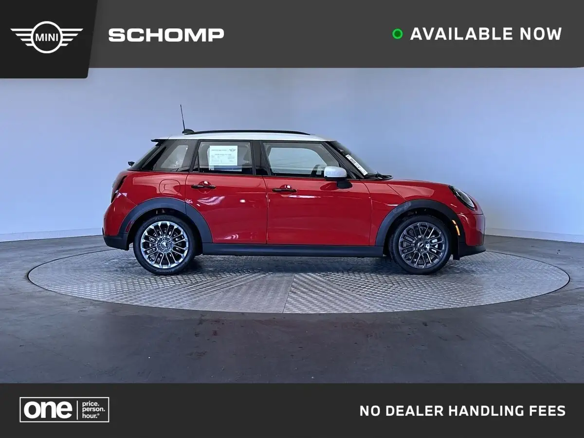 2026 MINI Hardtop undefined photo 1