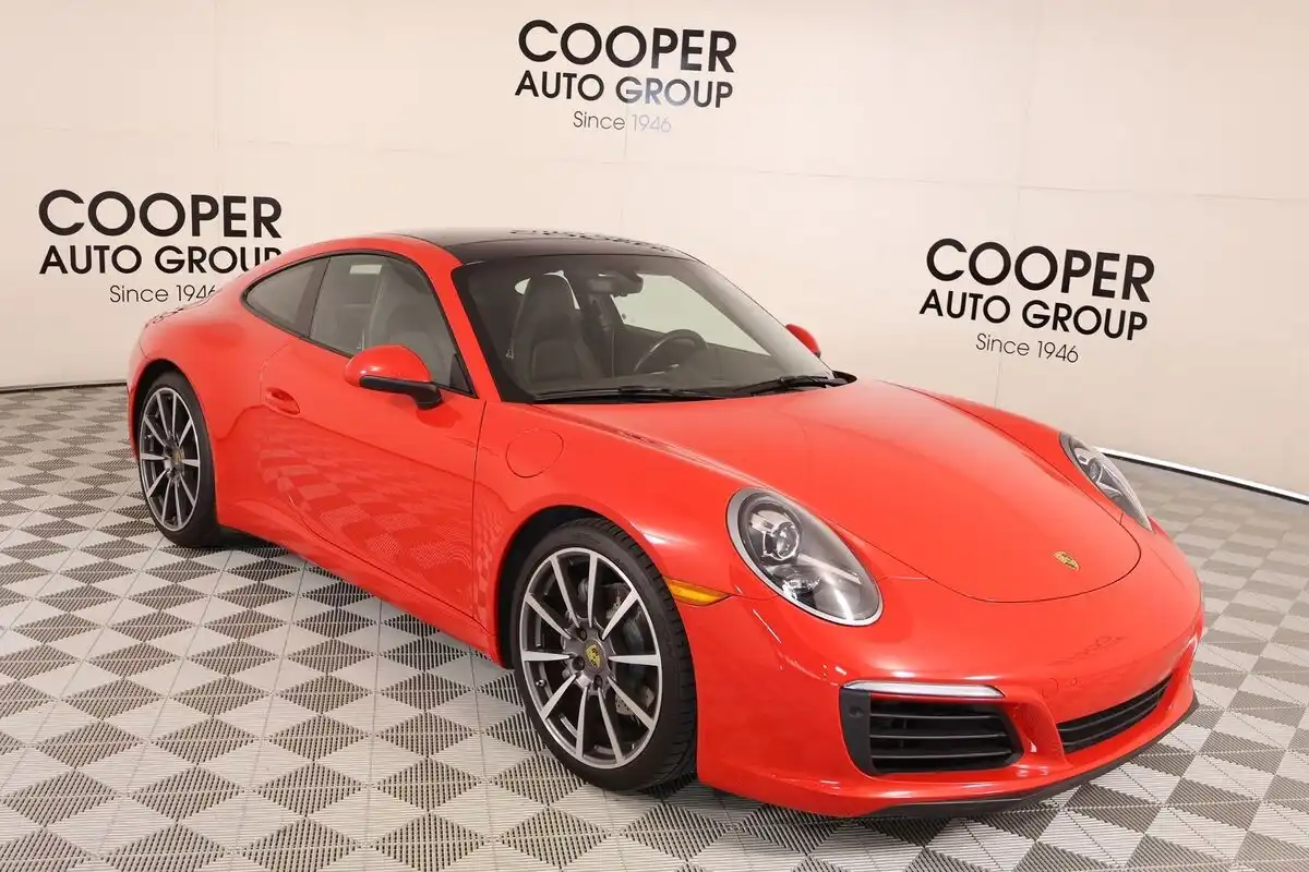 2019 Porsche 911's photo