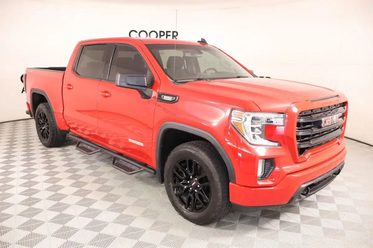 2021 GMC Sierra 4WD Crew Cab Standard Box Elevation's photo