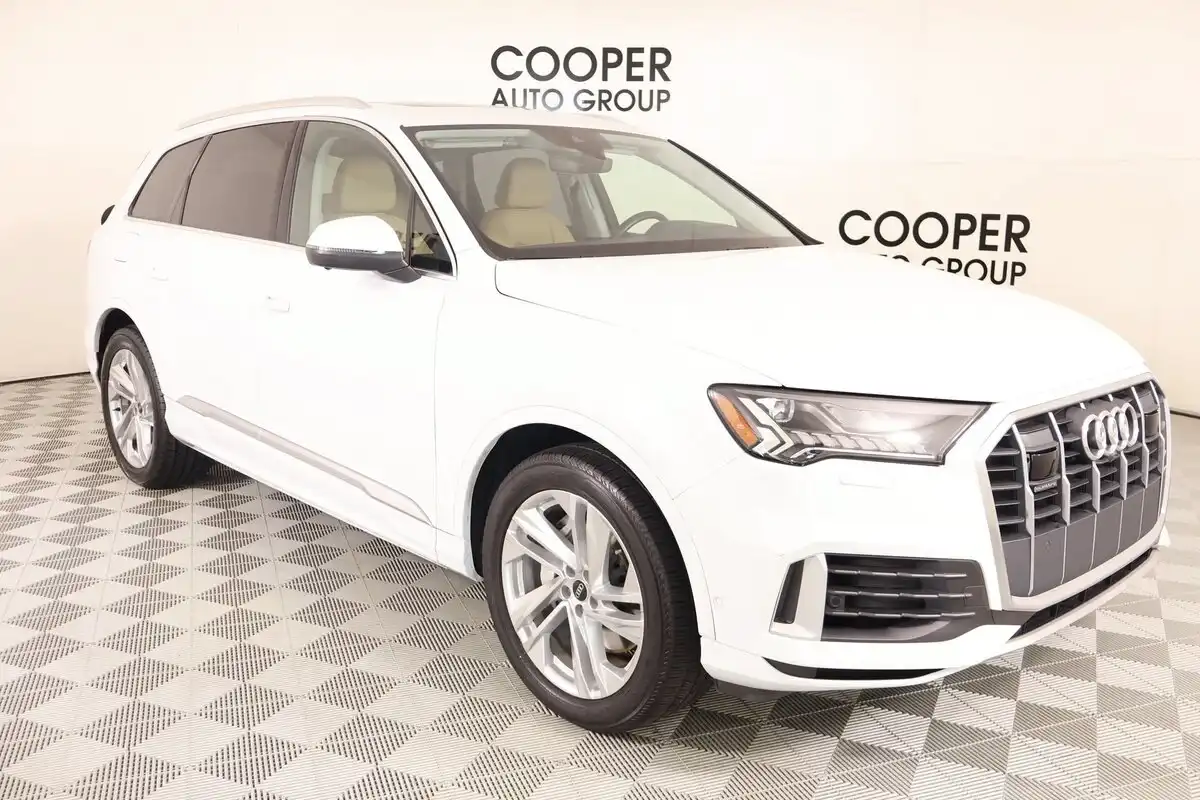 2021 Audi Q7 55 Prestige quattro Tiptronic's photo