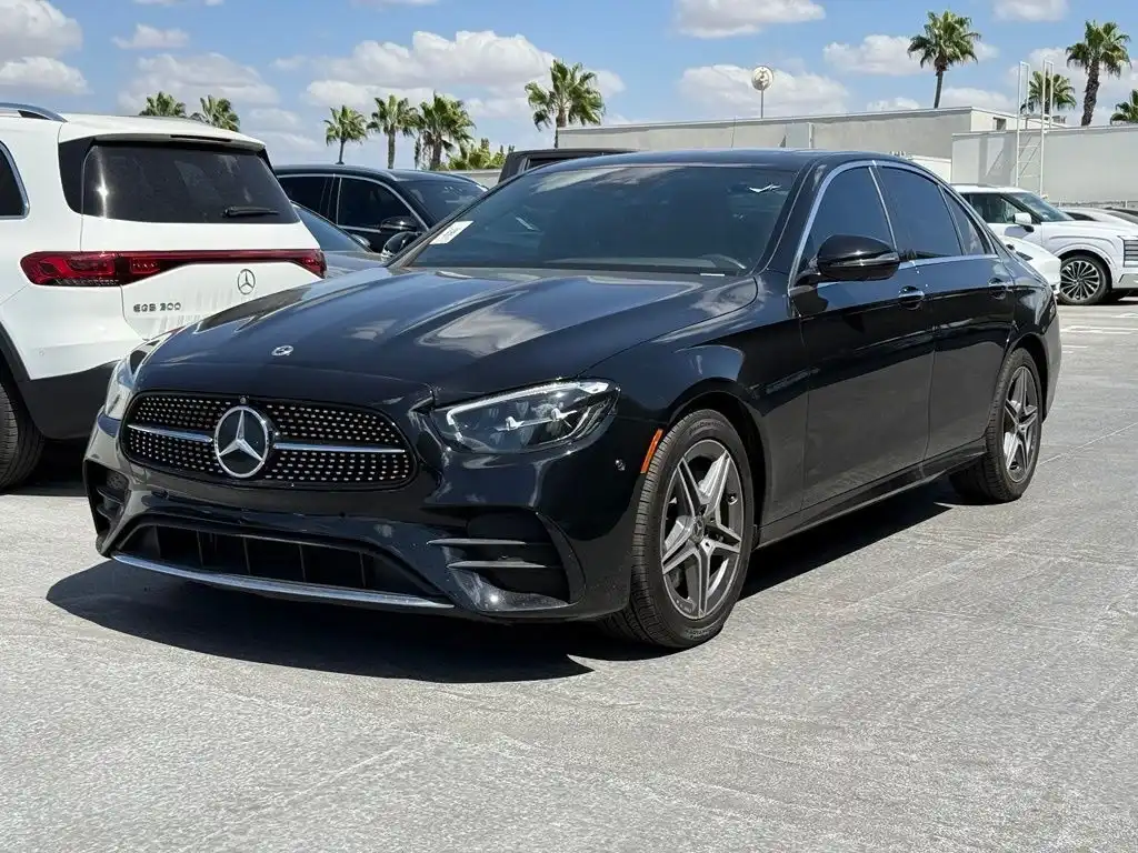 2023 Mercedes-Benz E-Class E350's photo