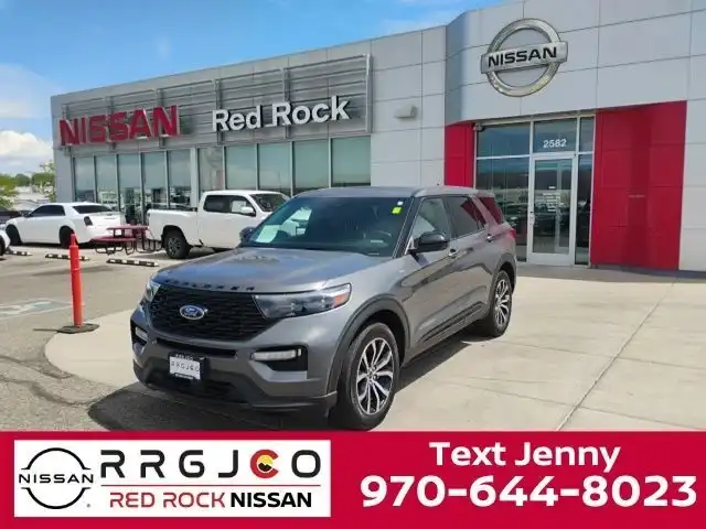 2022 Ford Explorer ST-LINE 4WD's photo