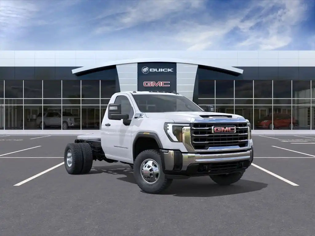 2026 GMC Sierra 4WD Regular Cab Long Box Pro's photo