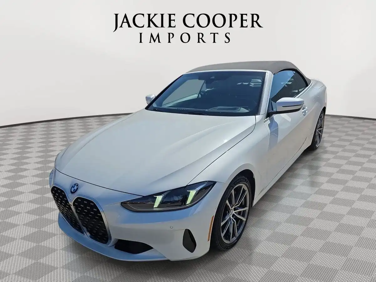 2025 BMW 4 Series 430i Convertible's photo