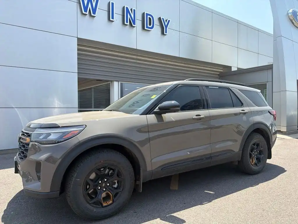 2026 Ford Explorer Tremor 4WD's photo
