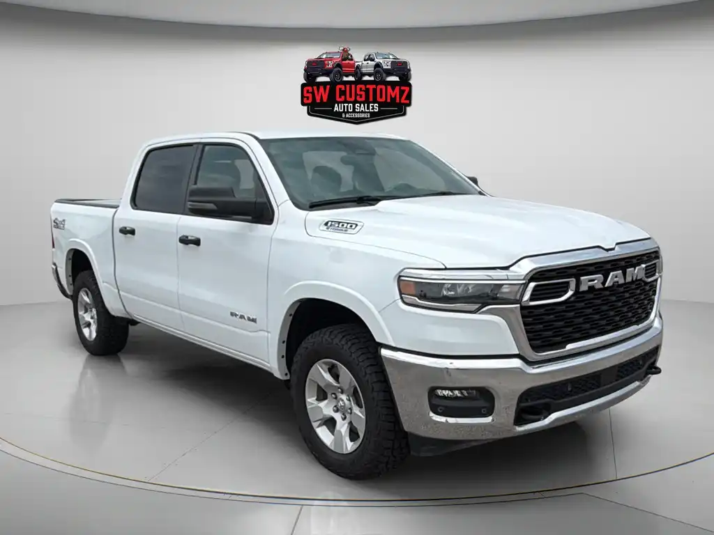 2025 RAM 1500 Big Horn/Lone Star 4x4 Crew Cab 5'7's photo