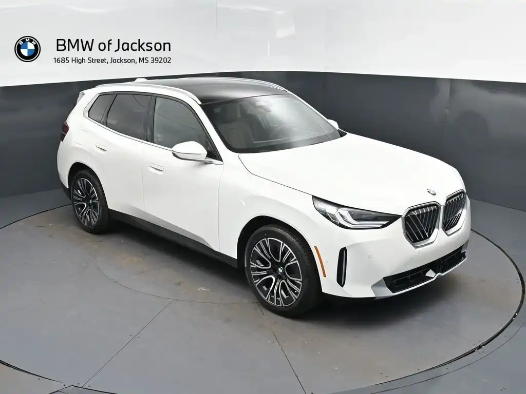 2026 BMW X3 30 XDRIVE's photo