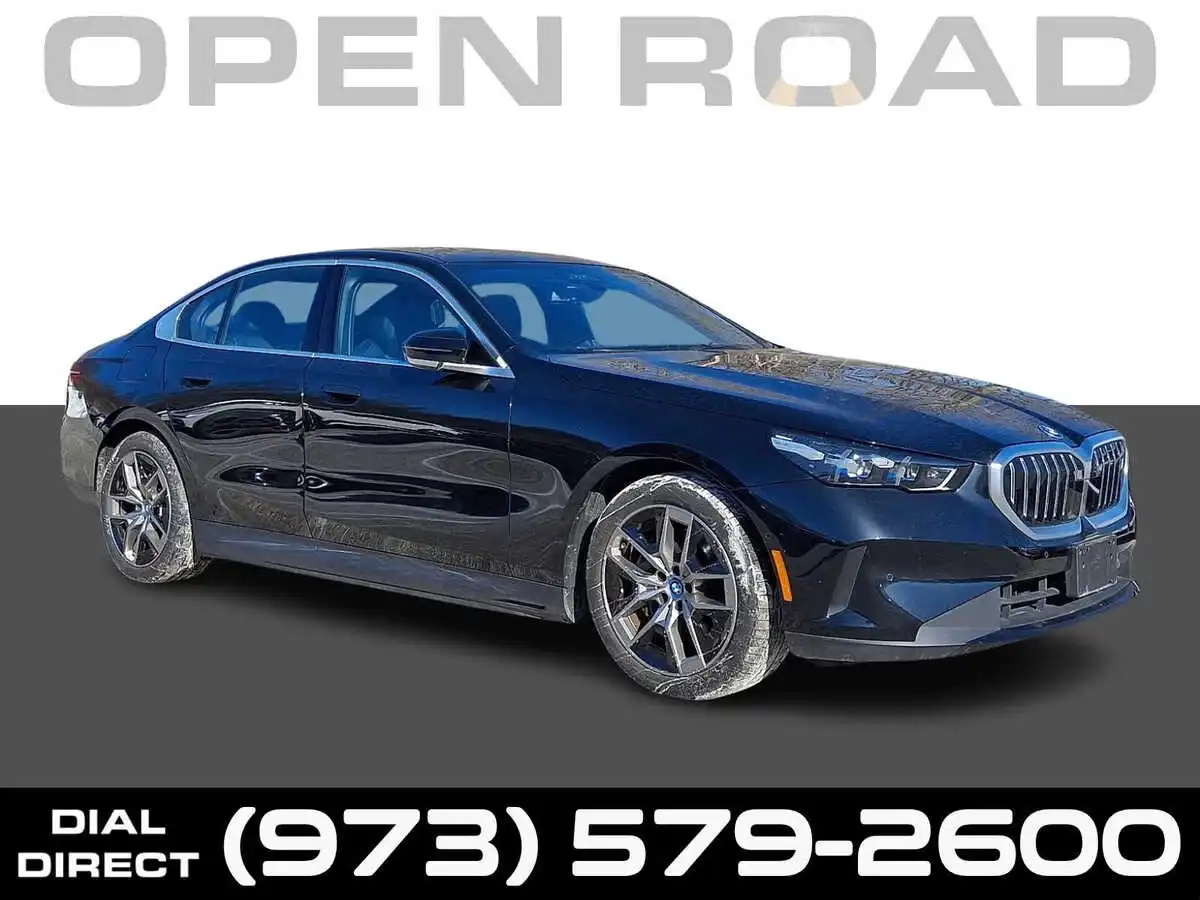 2024 BMW i5 eDrive40's photo
