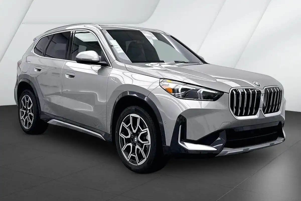 2026 BMW X1 xDrive28i's photo