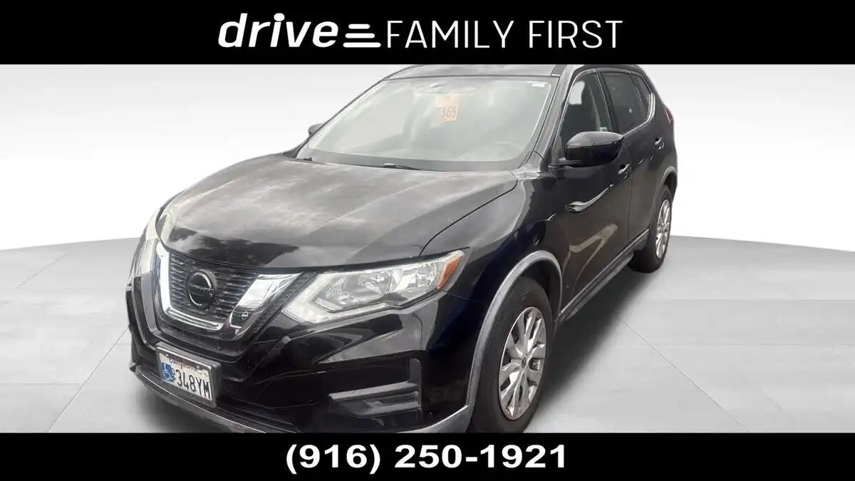 2018 Nissan Rogue S FWD's photo