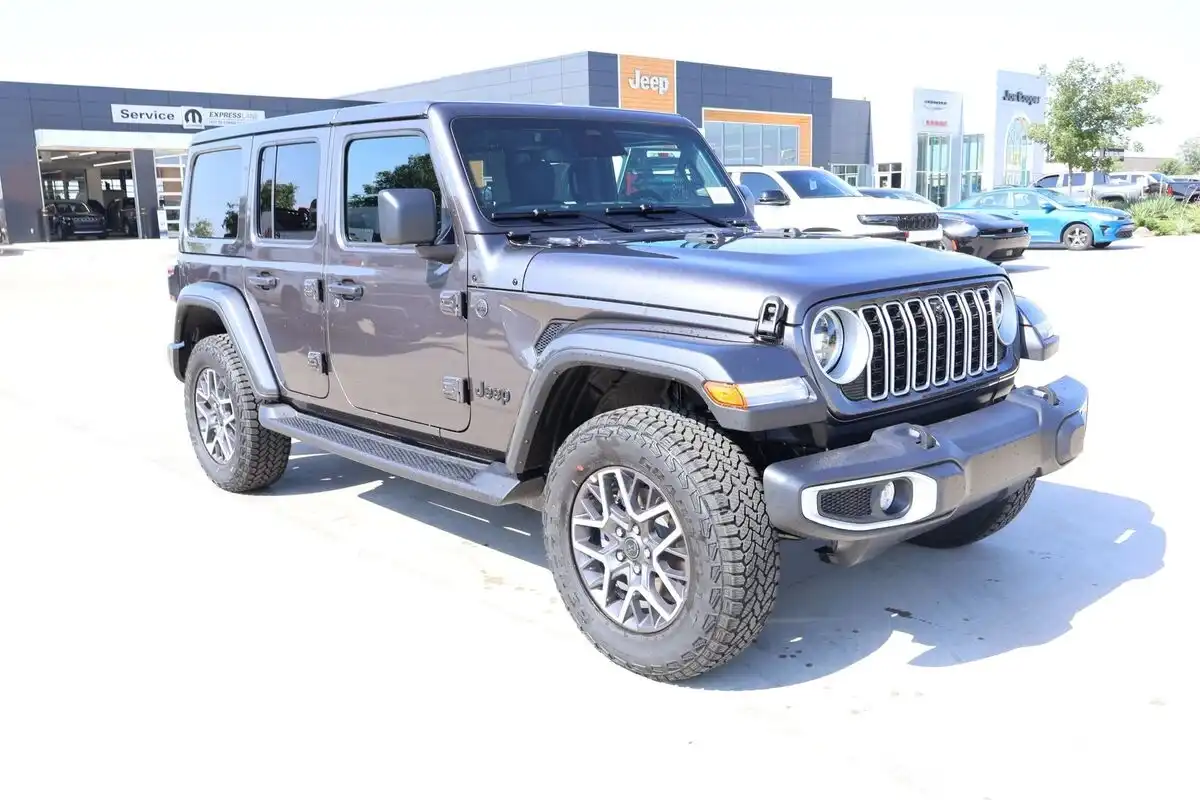 2026 Jeep Wrangler Sahara's photo