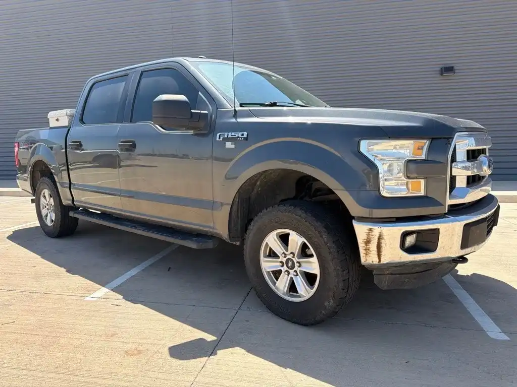 2016 Ford F-150 XLT 4x4 SuperCrew 5-1/2 Box's photo