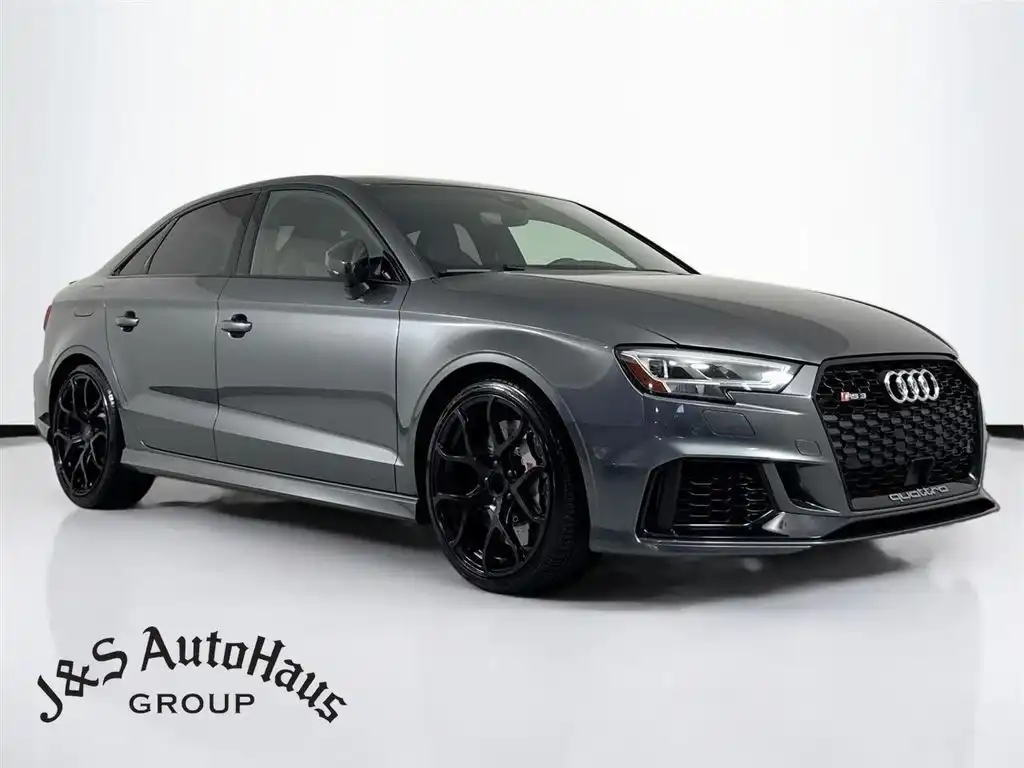 2018 Audi RS 3 2.5T quattro S tronic's photo