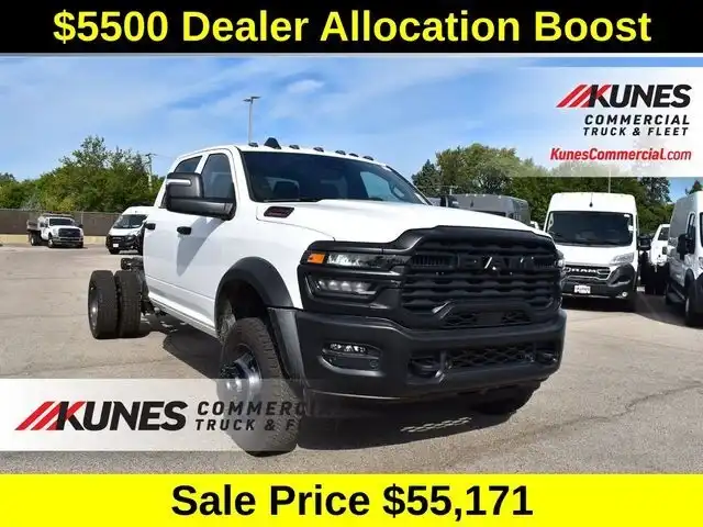 2026 RAM 4500 Tradesman 4X4 Crew Cab DRW 173" WB's photo