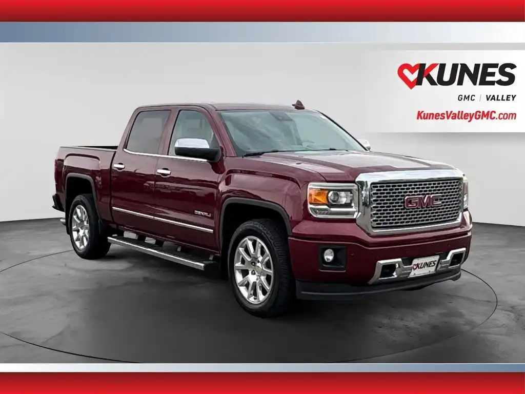 2015 GMC Sierra 4WD Crew Cab Short Box's photo