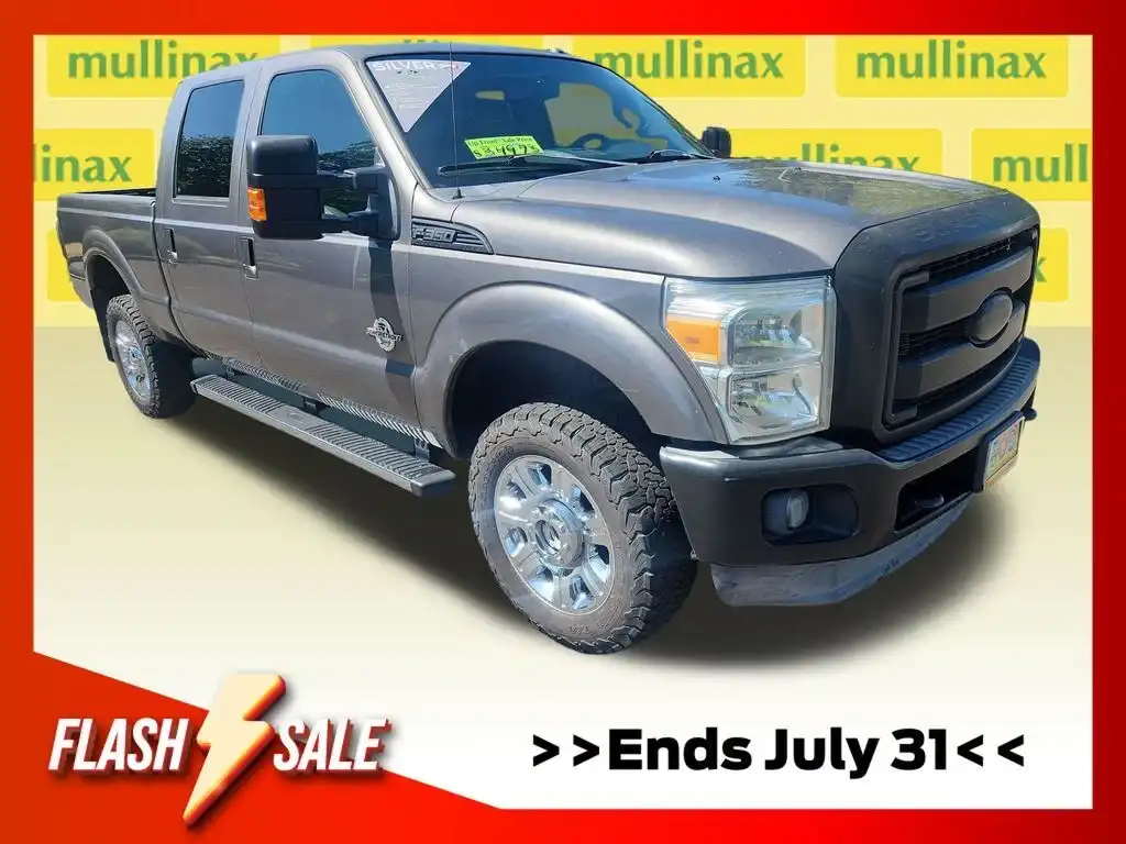 2014 Ford F-350 Lariat 4x4 Crew Cab 156 in SRW's photo