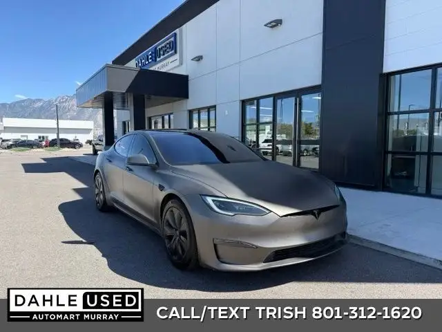 2022 Tesla Model S Base photo 1