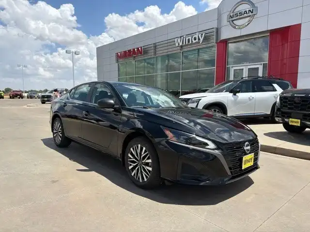 2026 Nissan Altima 2.5 SV AWD's photo