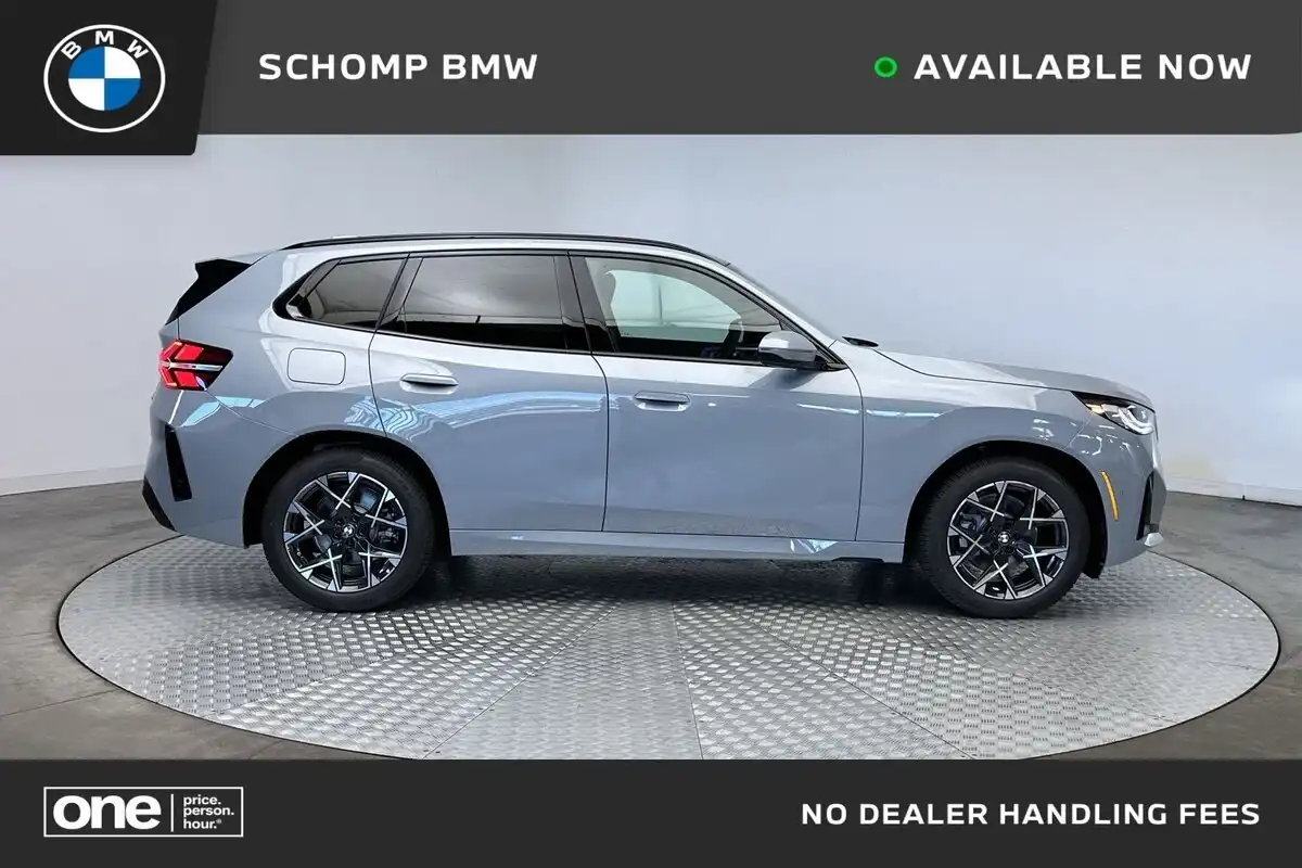 2026 BMW X3 30 xDrive's photo