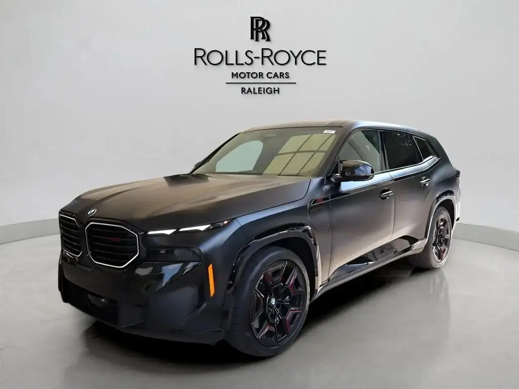 2024 BMW XM Label Red's photo