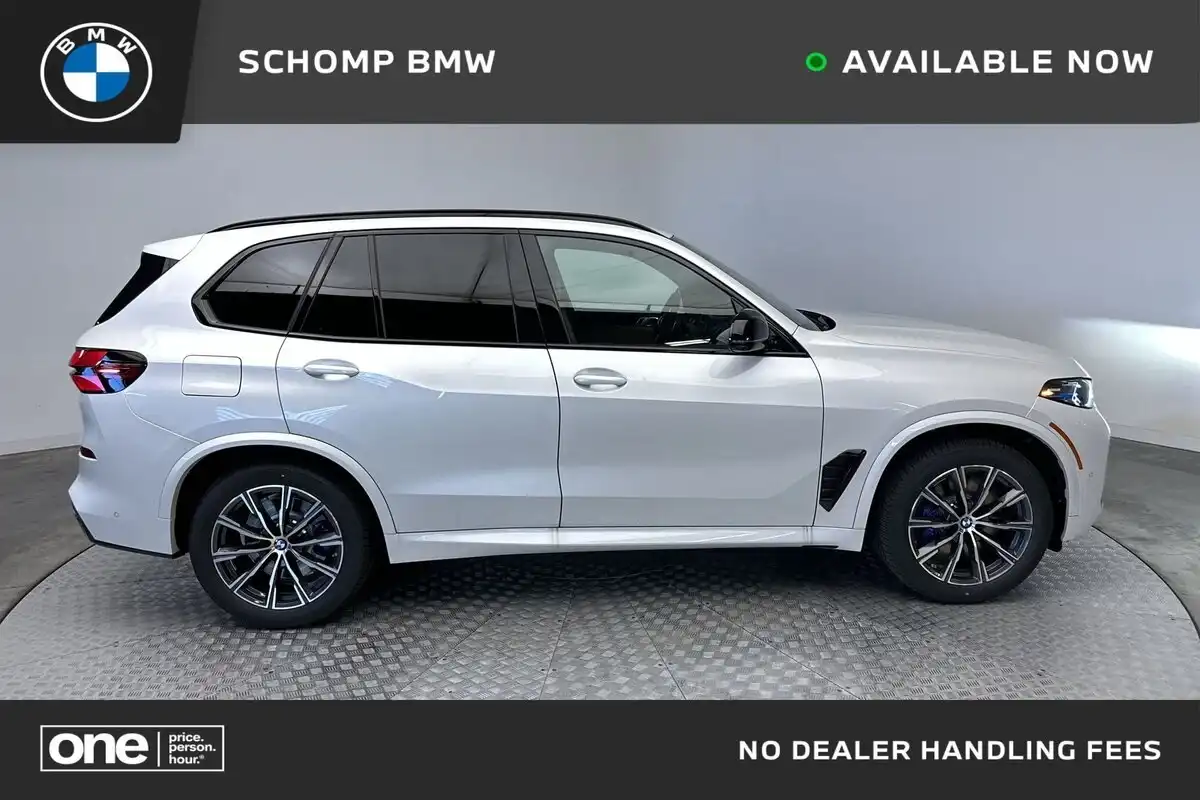 2026 BMW X5 M60i xDrive's photo