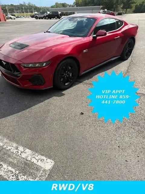 2024 Ford Mustang GT Fastback's photo